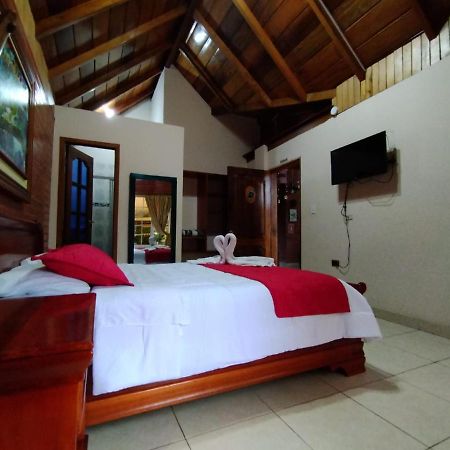 Casa Cultural Mindo Hotel Buitenkant foto