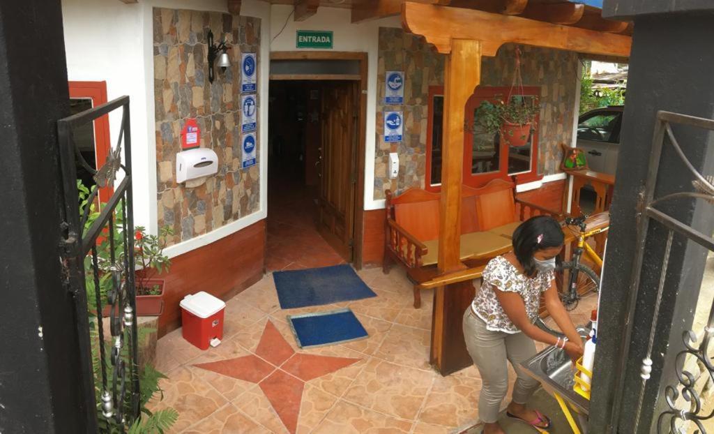 Casa Cultural Mindo Hotel Buitenkant foto