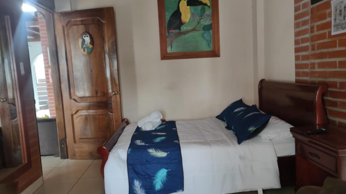 Casa Cultural Mindo Hotel Buitenkant foto
